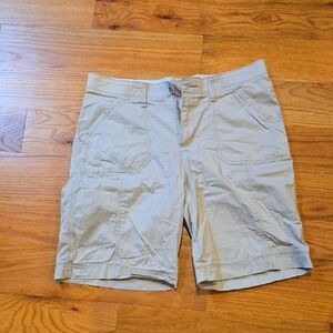 Lee Light Gray Cargo Shorts
